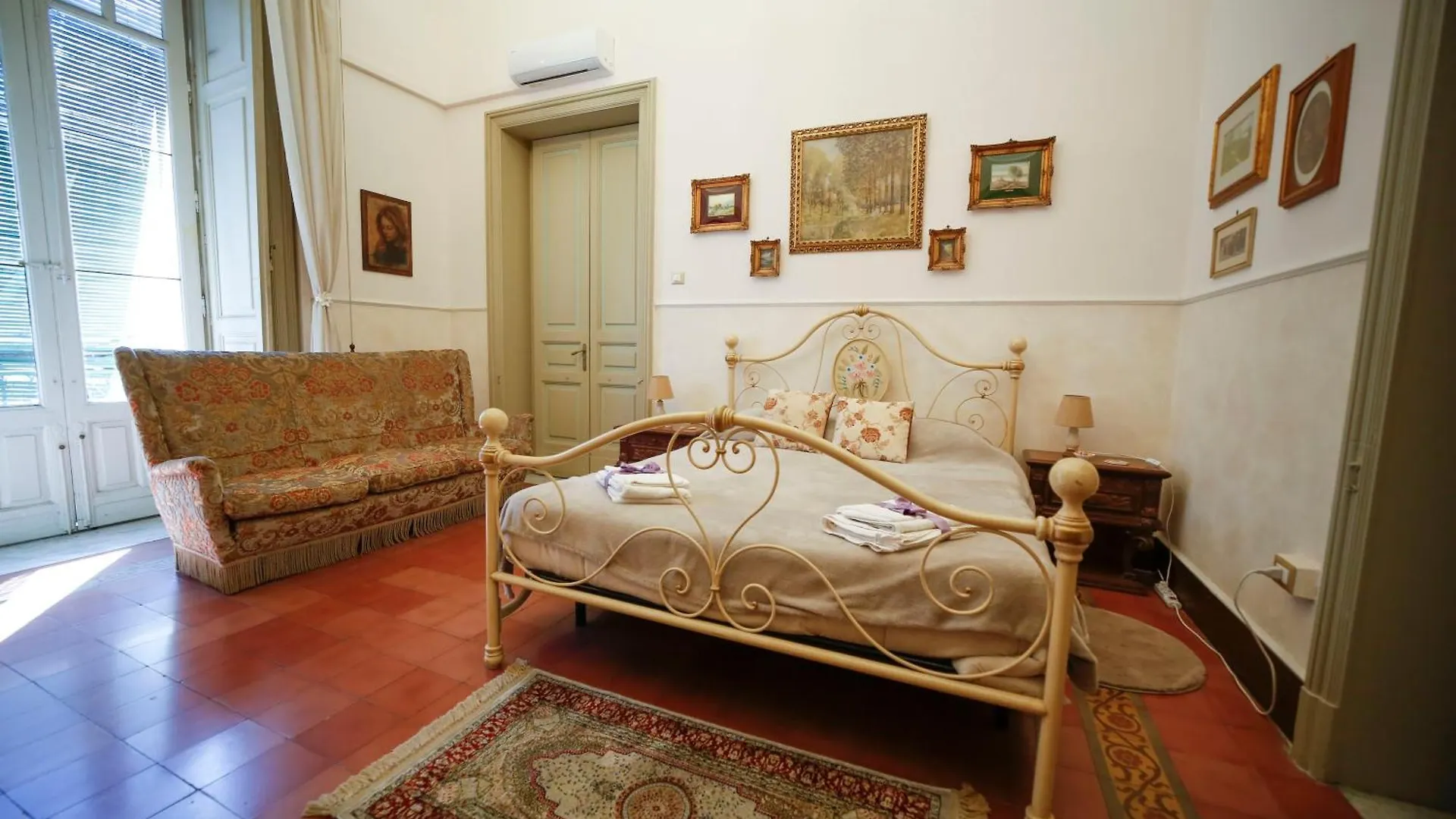 לינה וארוחת בוקר קטאניה La Casa Di Marcello